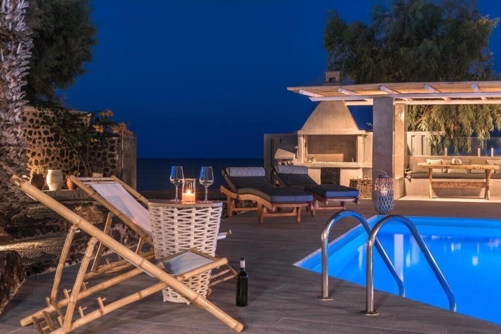 Отель Damma Beachfront Luxury Villa 3*