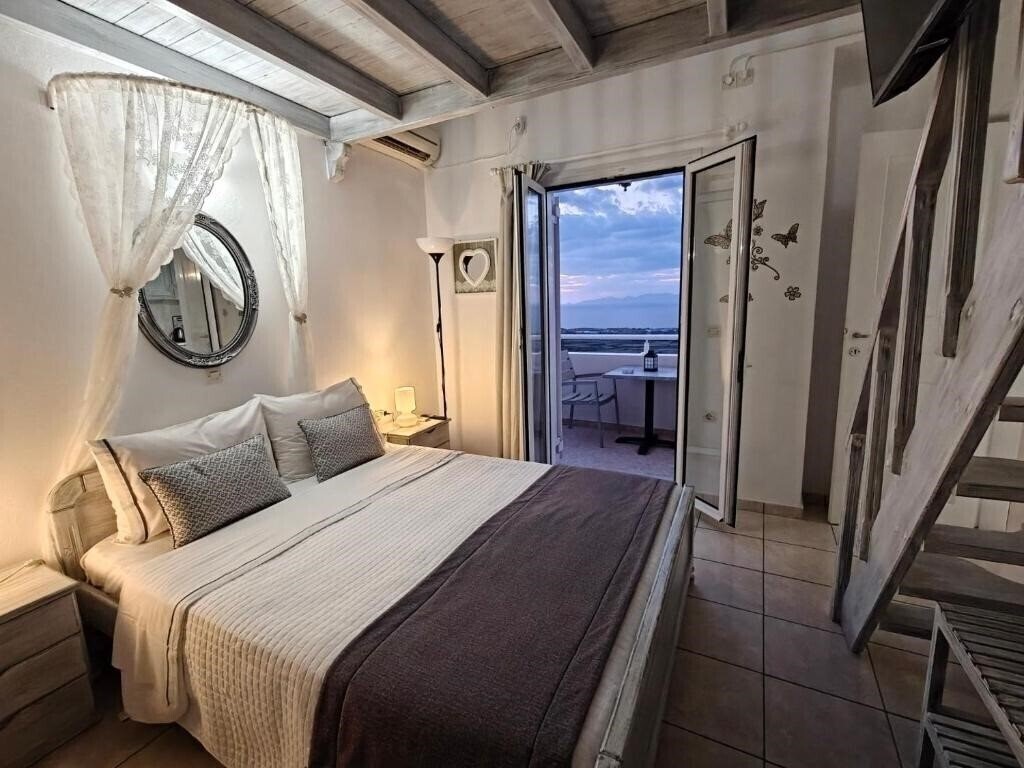 Фотография Kiklamino Studios & Apartments 3*