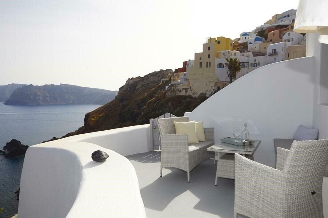 Картинка Liakada Oia Suites 3*