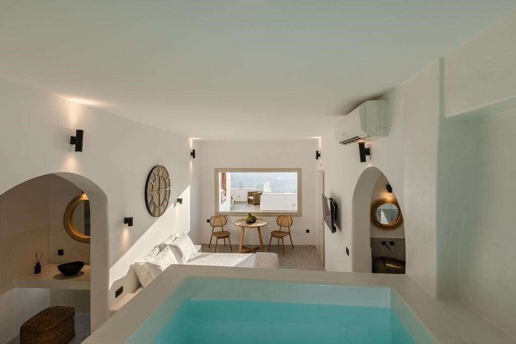 Фотографія Mirabo Luxury Villas (Adults Only) 3*