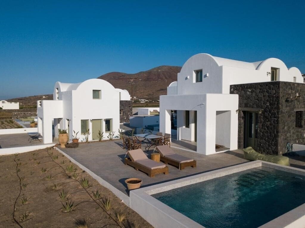 Фотография Oia Kissiri - Private Pool Villas 3*