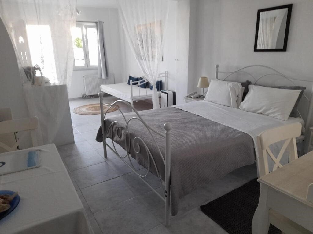 Отель Sea Paradise Villas 3*