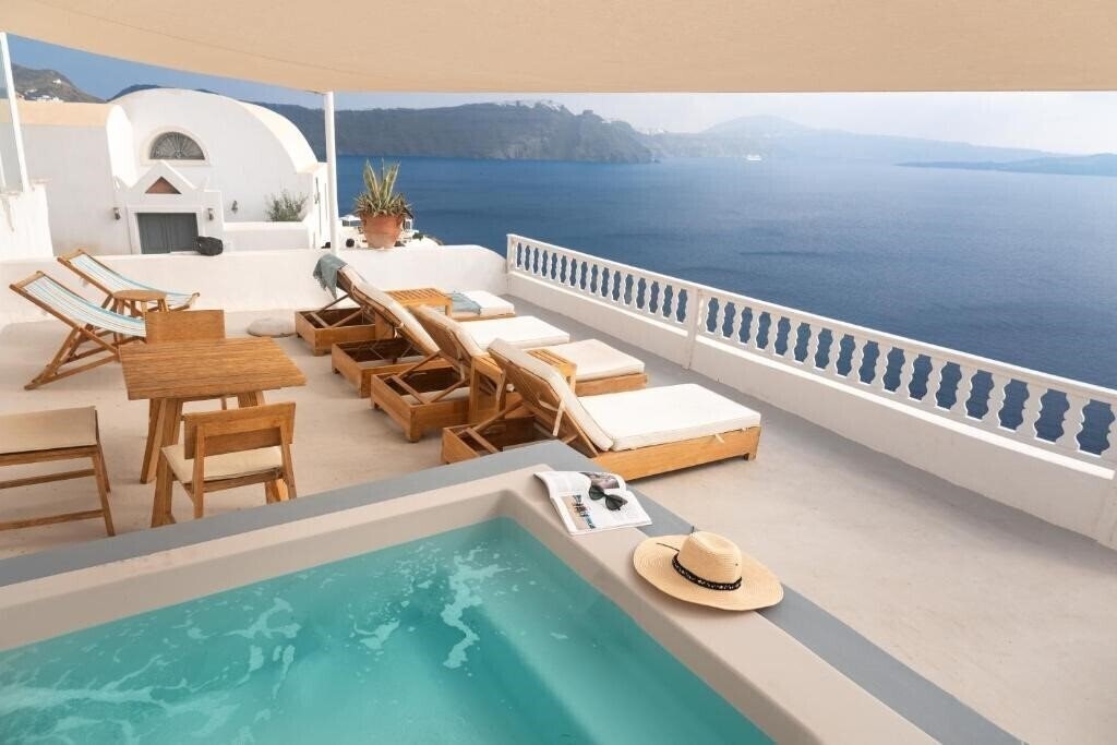 Фотография Villa Calliope 3*