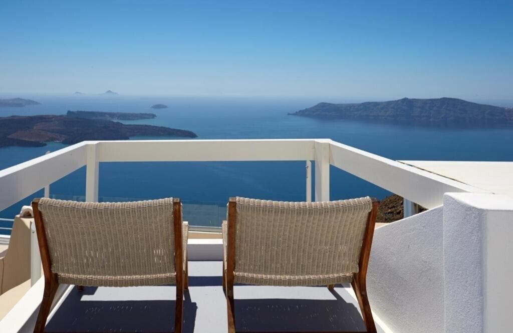 Картинка Whitedeck Hotel Santorini 3*