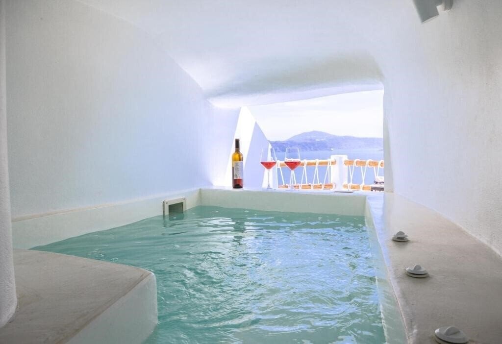 Картинка Luxus VIP Suites 3*