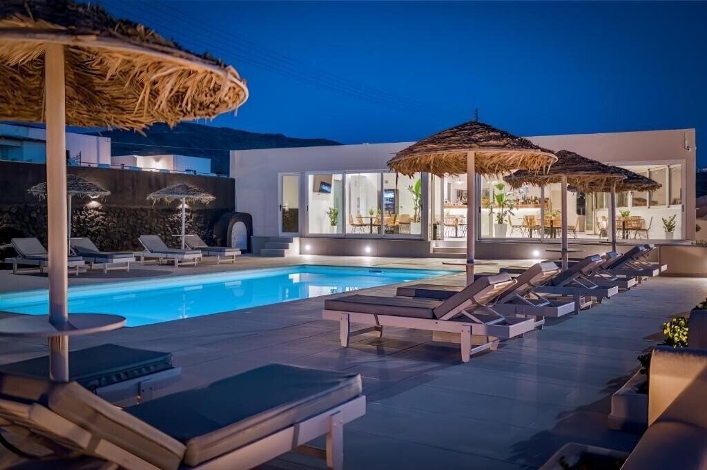 Фото En Plo Suites 4*