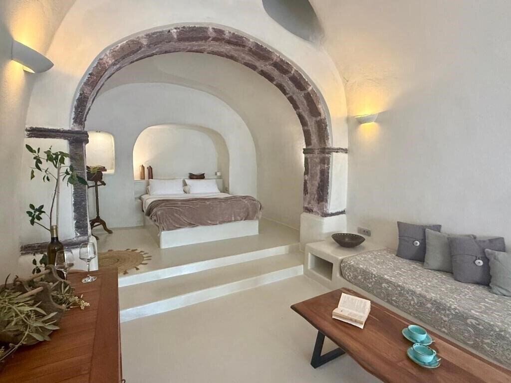 Отель Elia 1968 Cave Houses 3*