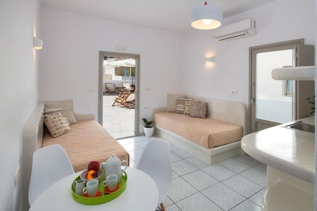 Изображение Olive Tree Suites 3*