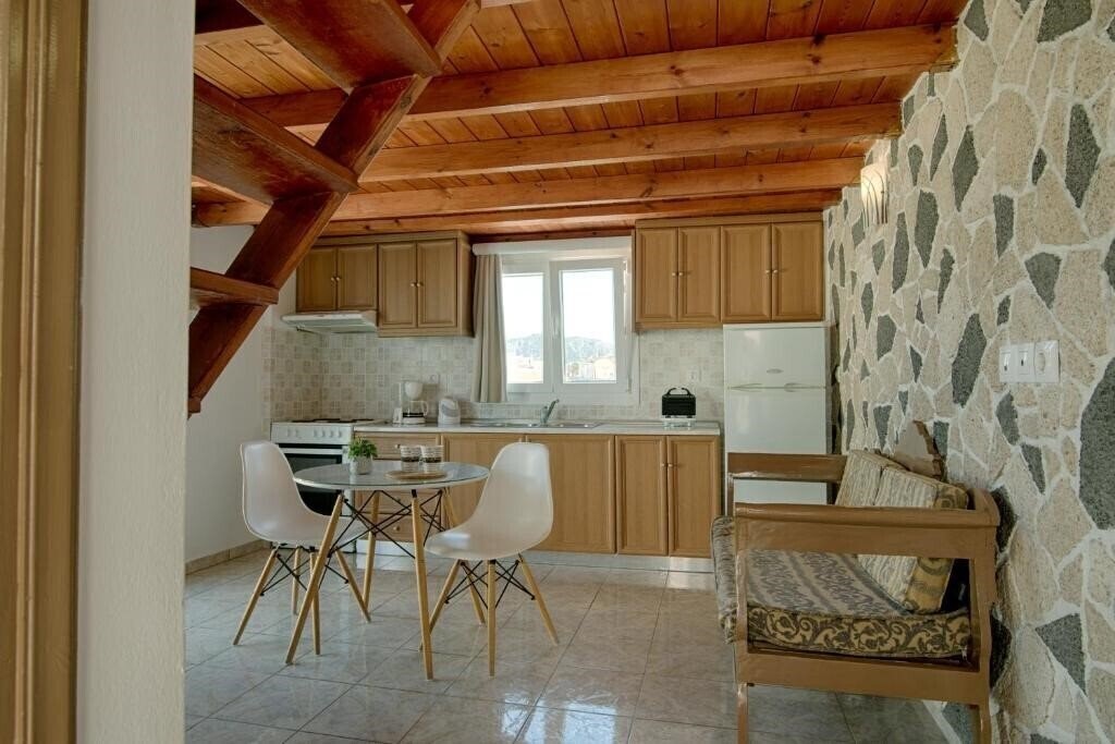 Фотография Wisteria Apartments 5*