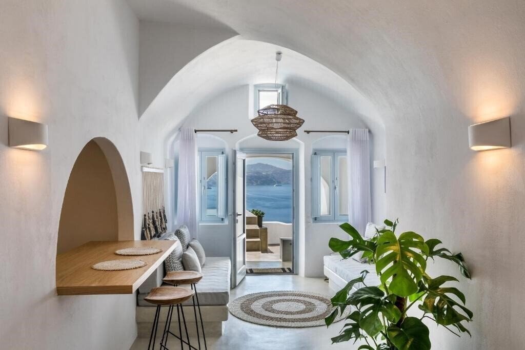 Фотографія 3 Caves Villa 4*