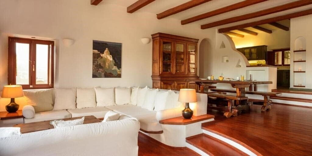 Фото Aquaria Villa 4*