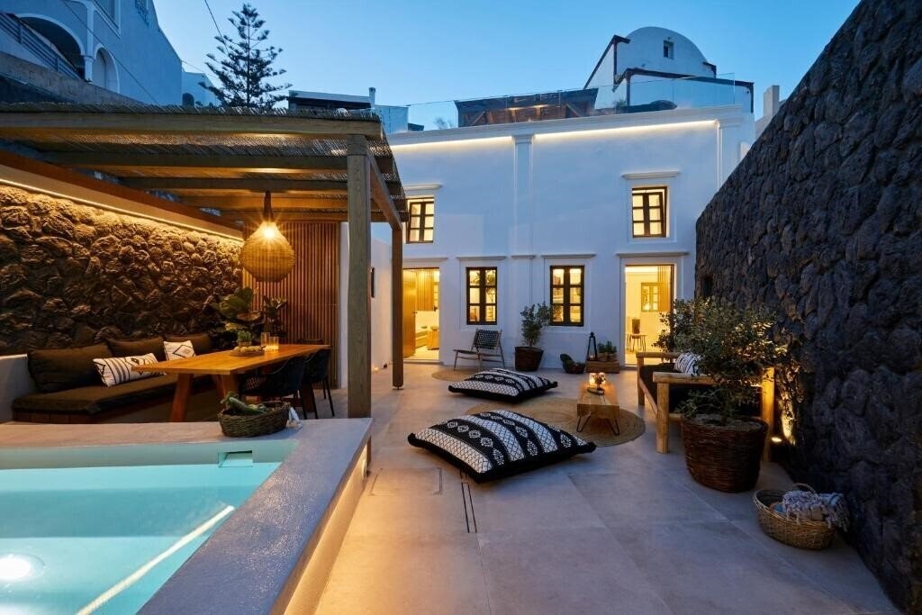 Изображение Floria Suites Santorini 4*