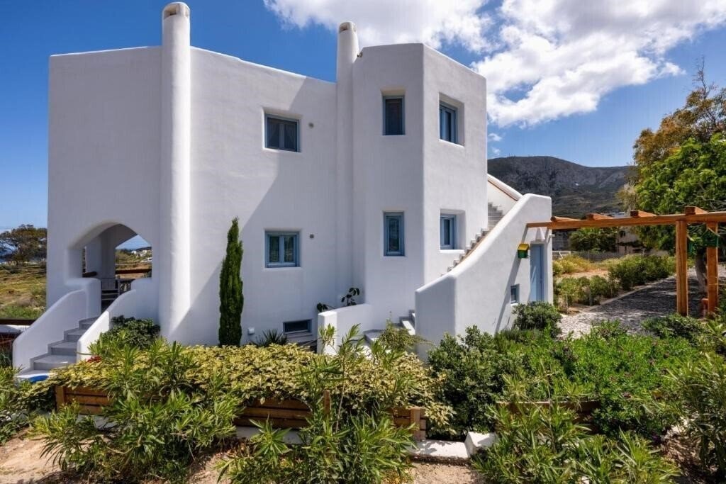 Готель La Boheme Villas 4*