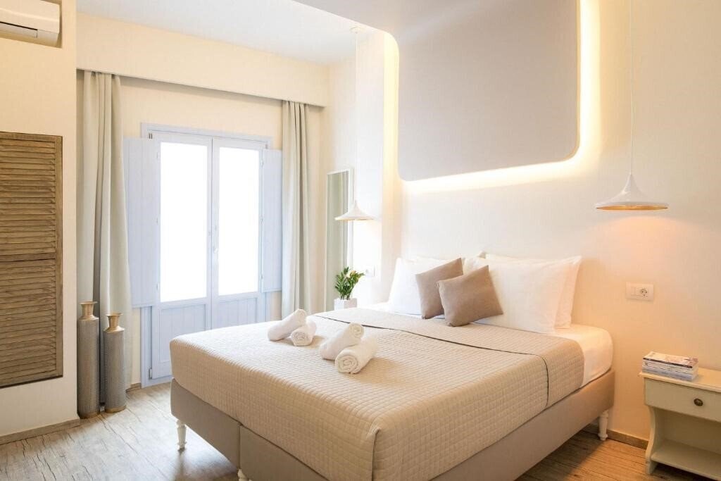Картинка Light Blue Window 4*