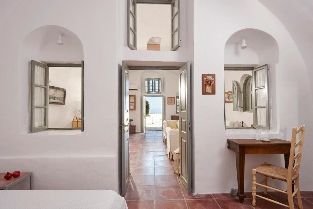 Фото Nautilus Villa 4*