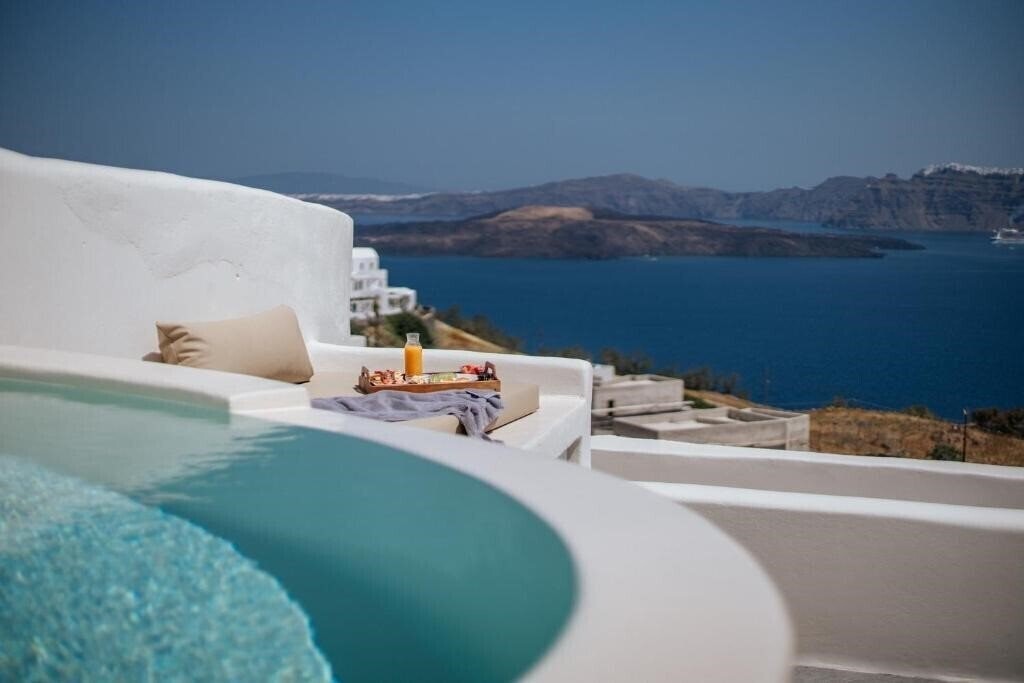 Фотография Akrorama Private Villas & Suites 3*