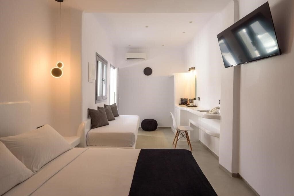 Фото Tatakis Design Hotel 2*