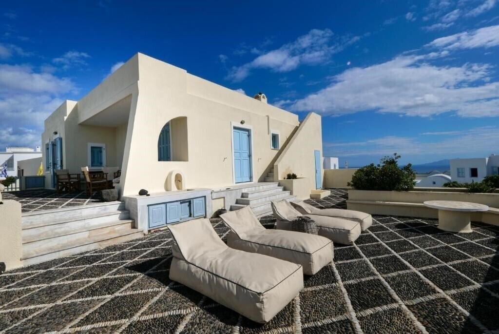 Картинка 360 Blue House 2*