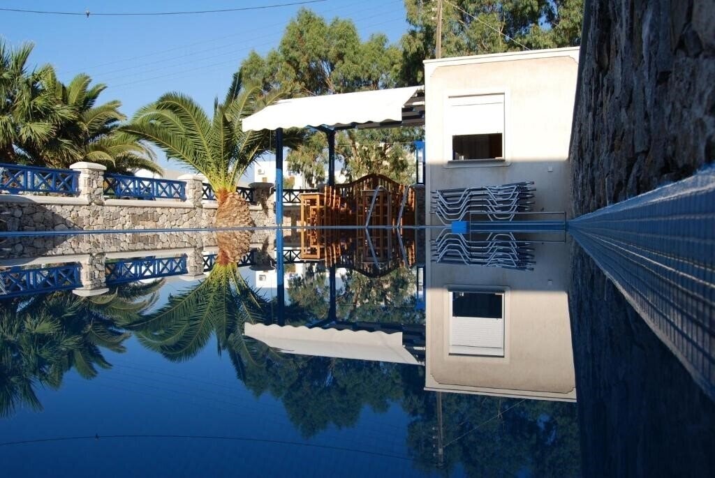 Отель Aretousa Villas 3*