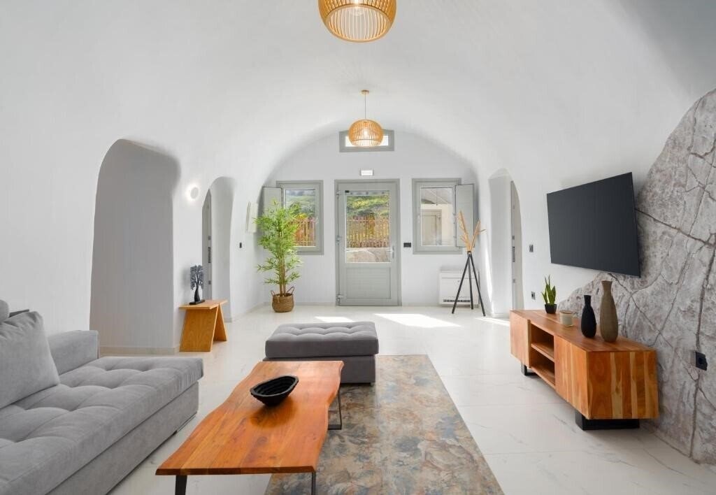 Изображение Black Occhio Villa 3*