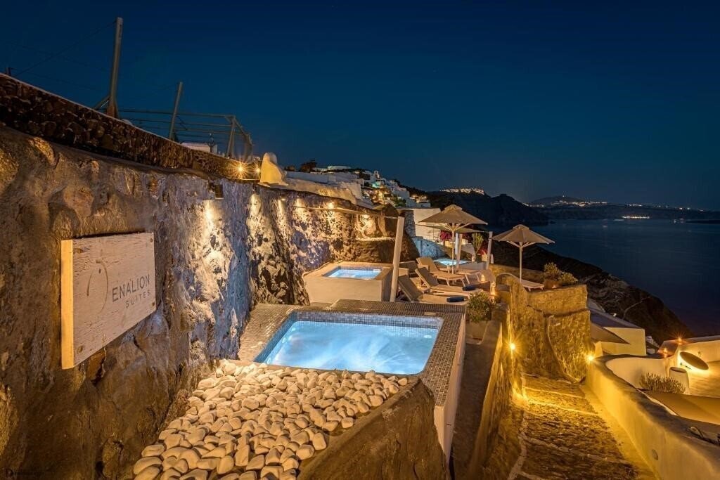 Фотография Enalion Suites 3*