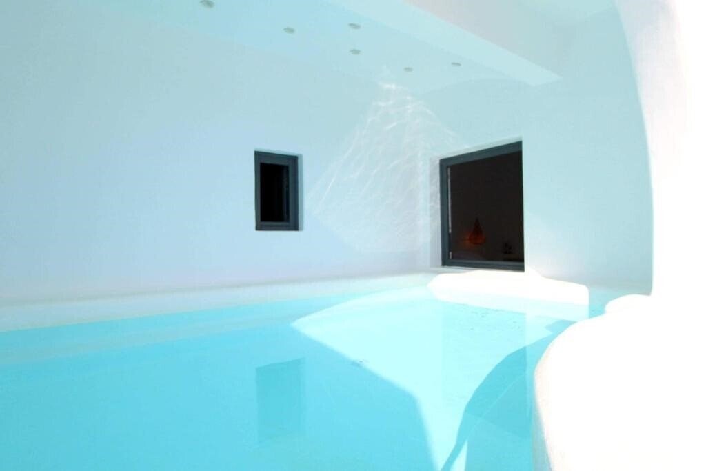 Отель Filira Suites 3*