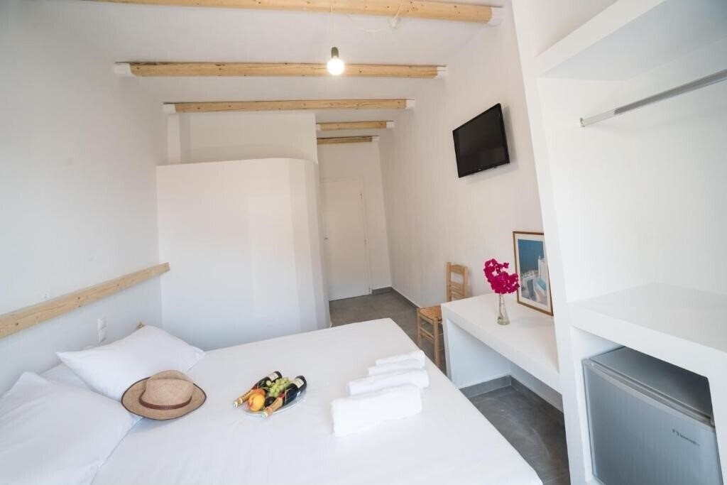 Изображение Ifestia Hotel 3*