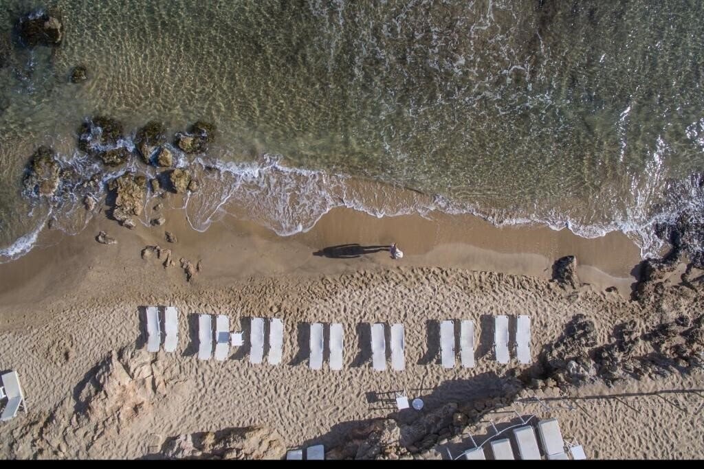 Зображення Parthenis Beach Suites by The Sea 3*