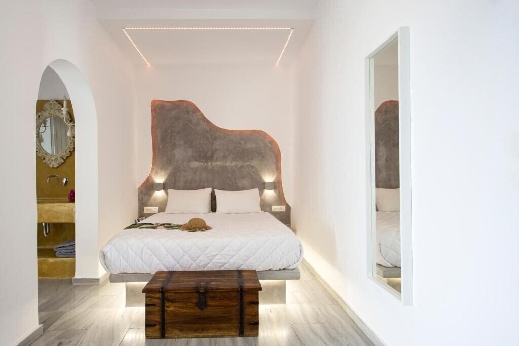 Фото Theartemis Perissa Hotel 3*