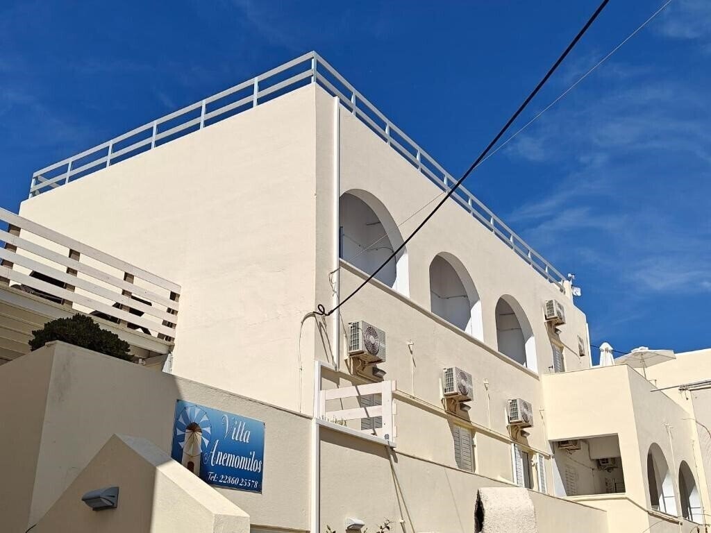 Фото Villa Anemomilos Firostefani 3*