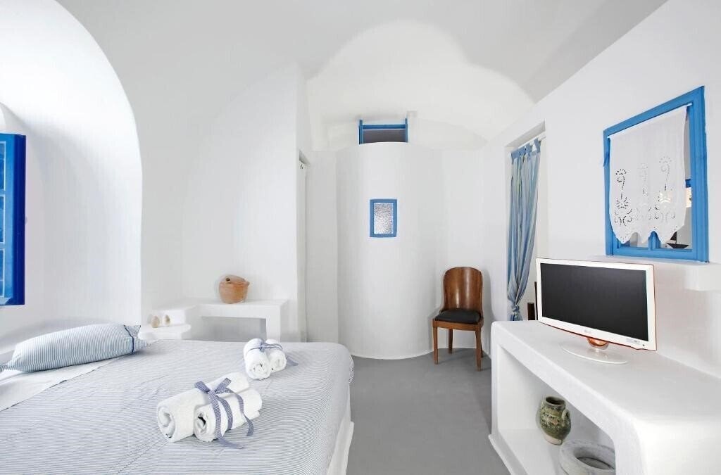 Картинка Aghios Artemios Traditional Houses 3*