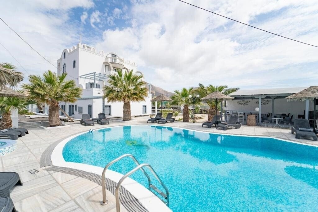 Готель Black Coast 3*
