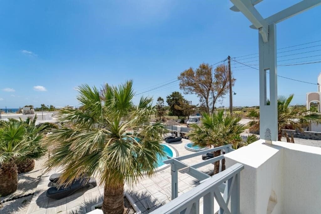 Изображение Black Coast 3*