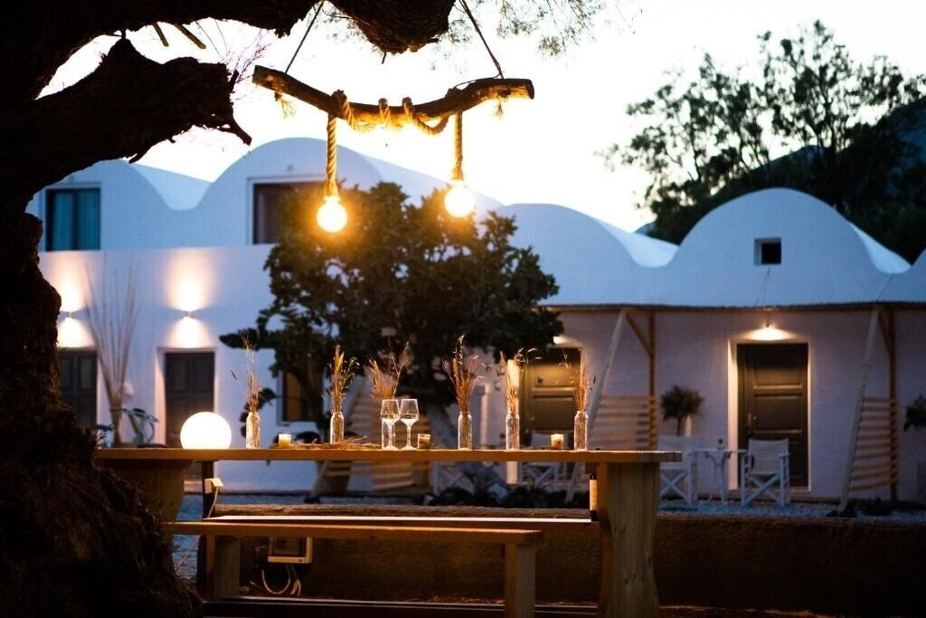 Отель Exi Sea Side Suites 3*