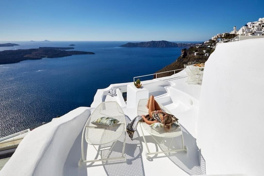 Готель Gitsa Cliff Luxury Villa 3*