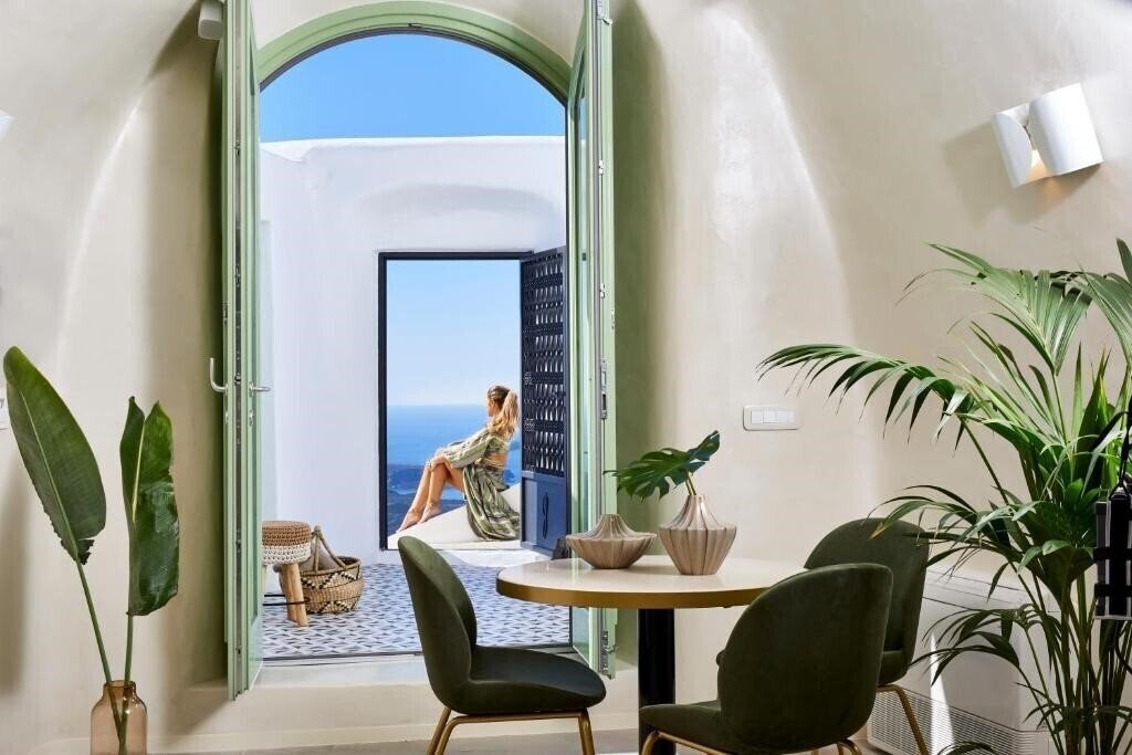 Фотографія Gitsa Cliff Luxury Villa 3*