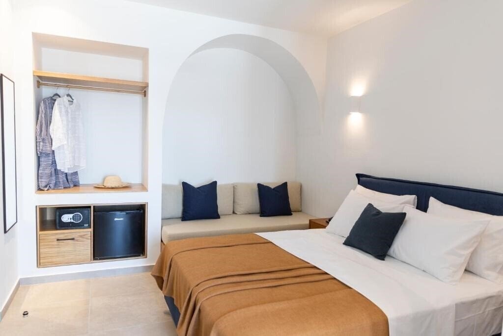 Готель Asimina Hotel 3*