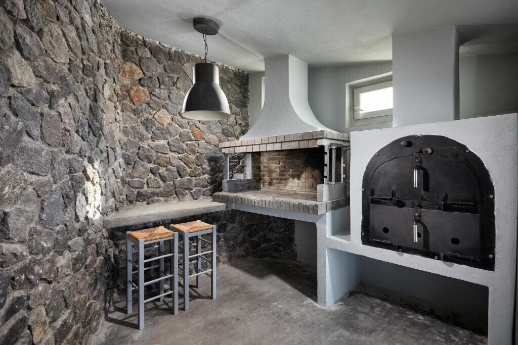 Картинка Akrotiri Private Residence Santorini 4*