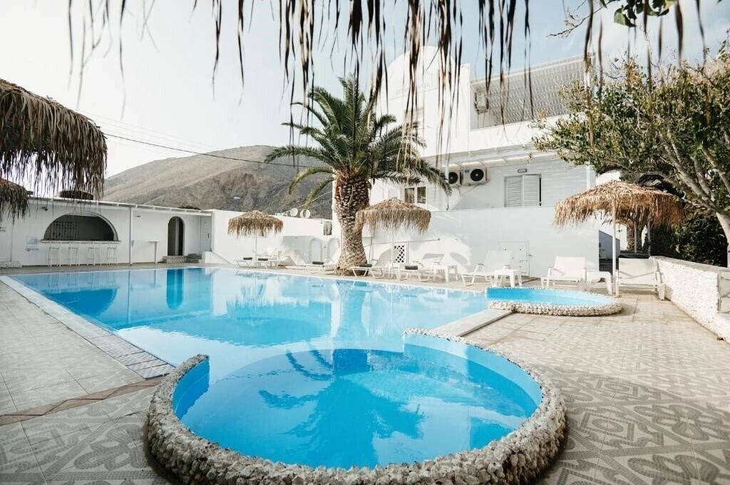 Фото Blue Sapphire Hotel 3*