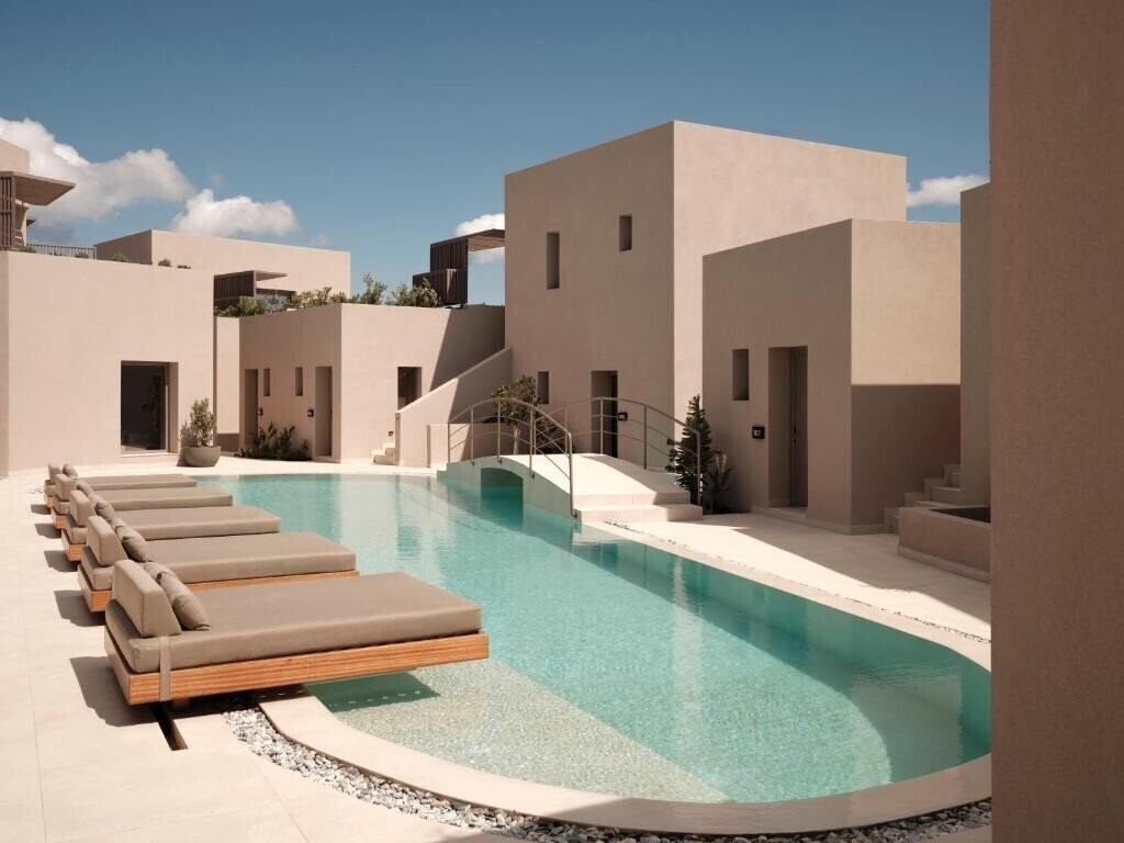 Фото Enarma Suites & SPA Wellness Retreat 5*