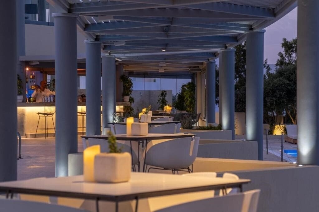 Изображение The Majestic Hotel Santorini 5*