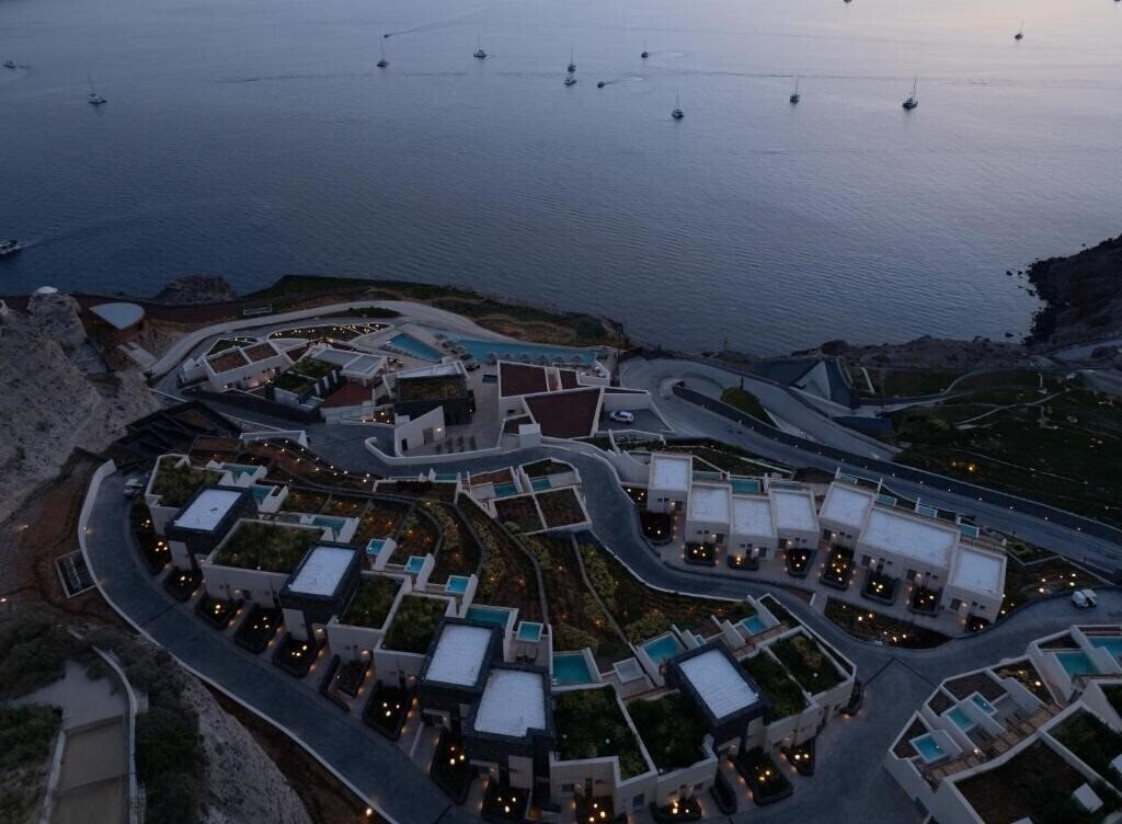 Фотографія Santo Mine Oia Suites 5*