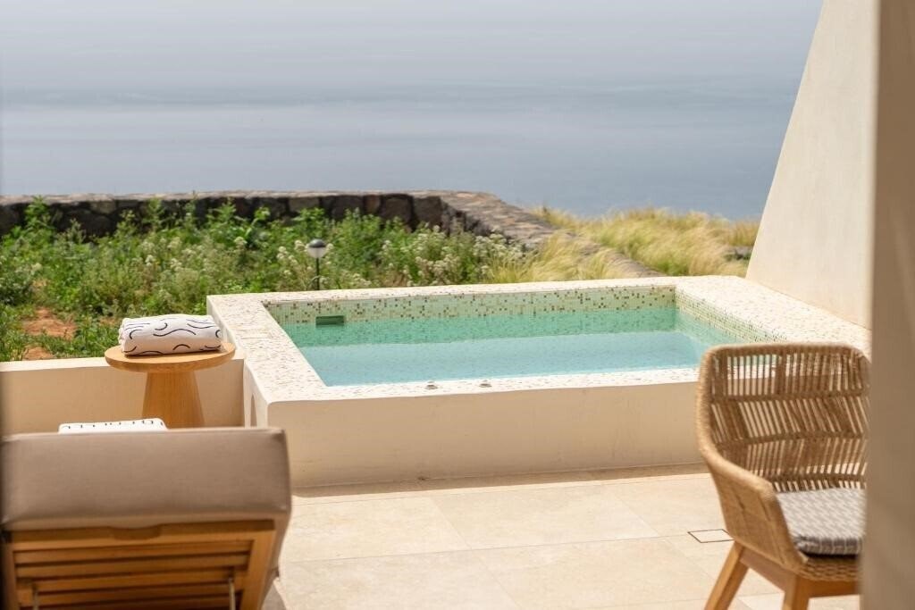 Изображение Santo Mine Oia Suites 5*