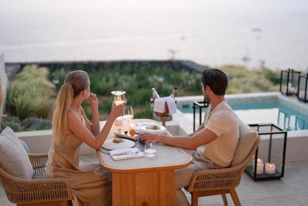 Картинка Santo Mine Oia Suites 5*