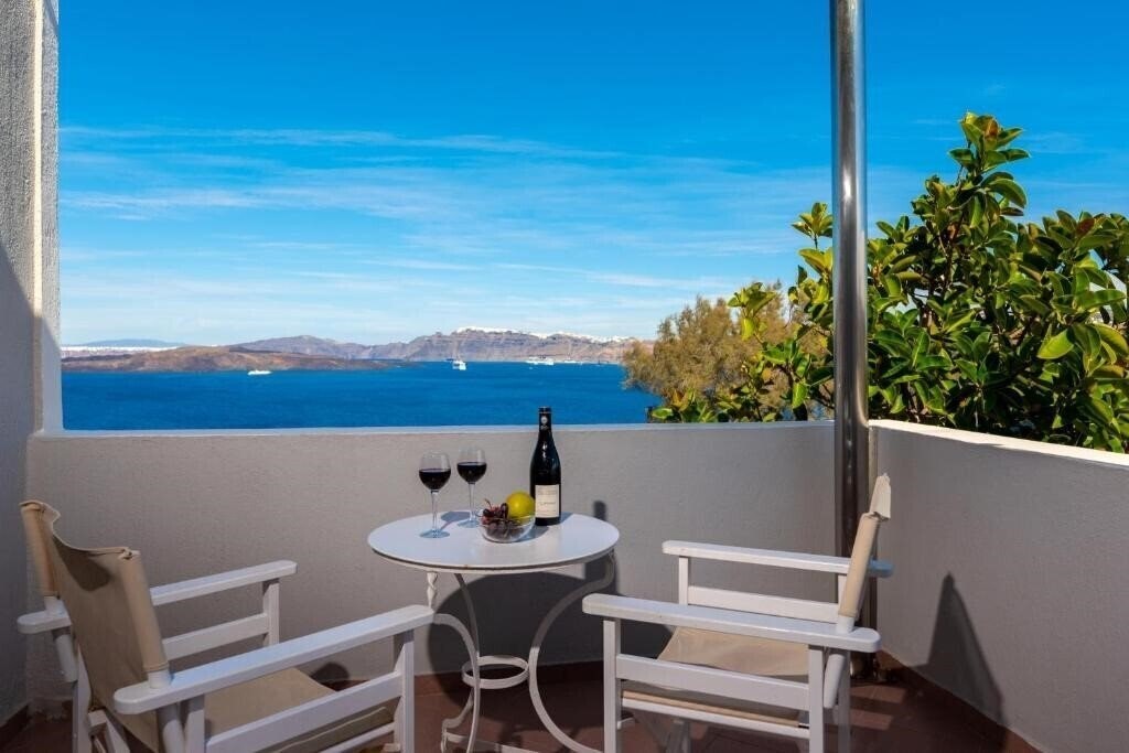 Картинка Acrothea Suites & Villas 4*
