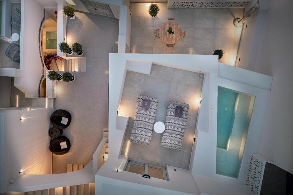 Картинка La Madeleine Oia Boutique 4*