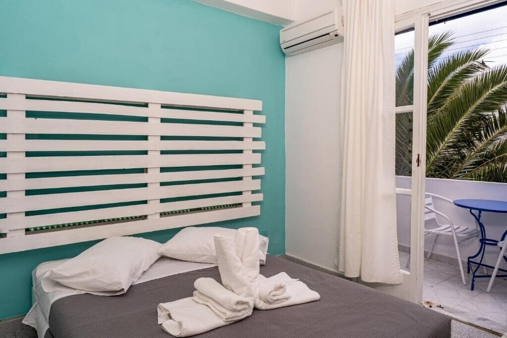 Фотографія Ikaros Hotel 2*