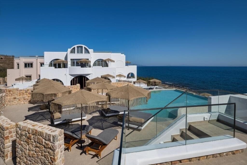 Готель Aelia Thalassa 5*