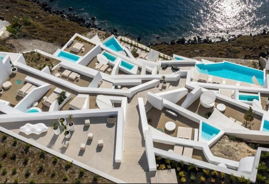 Фото Saint Santorini 5*