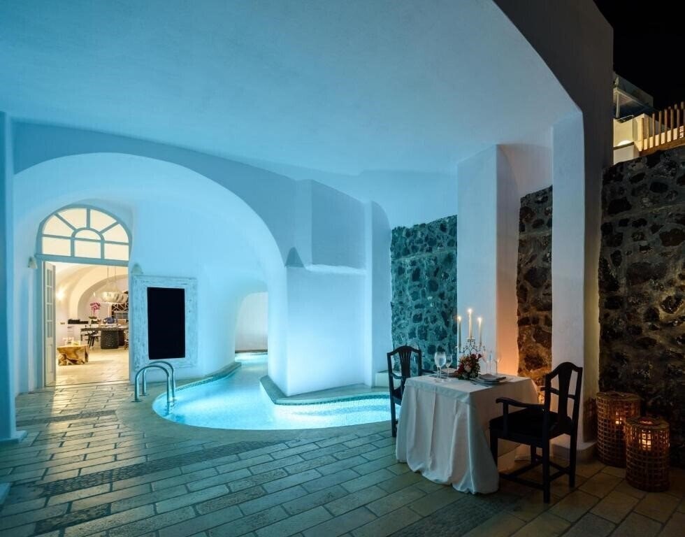 Фото Nefeles Luxury Suites 4*